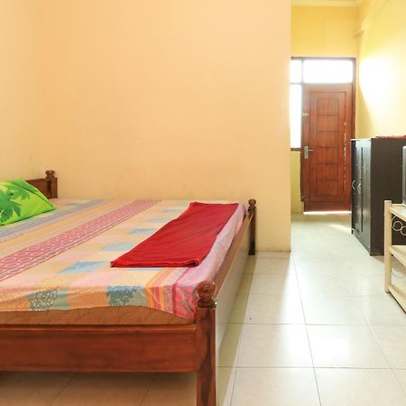 RedDoorz Syariah near T1 Juanda Airport 2 Hotel Brebek Luaran gambar