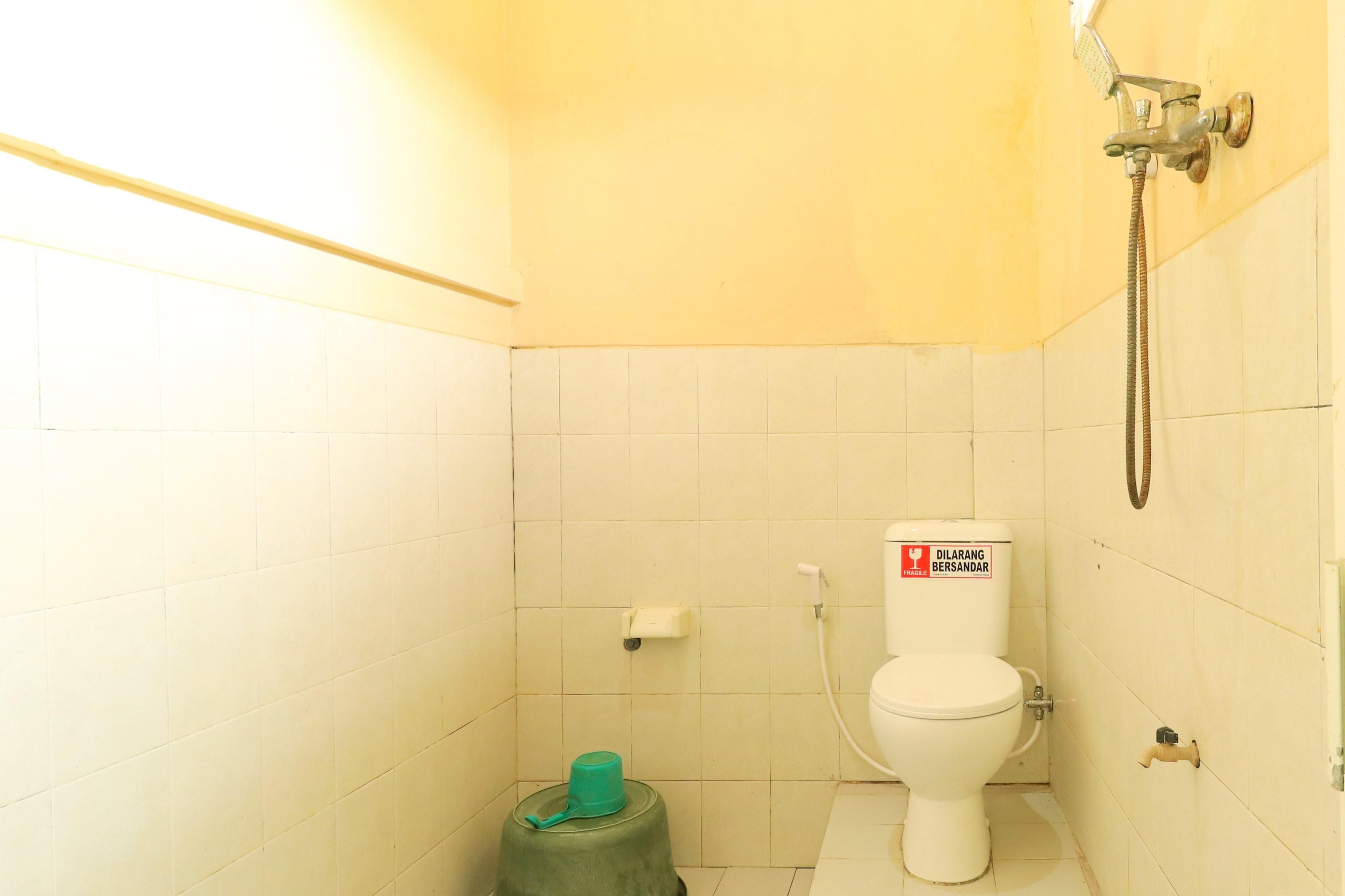 RedDoorz Syariah near T1 Juanda Airport 2 Hotel Brebek Luaran gambar