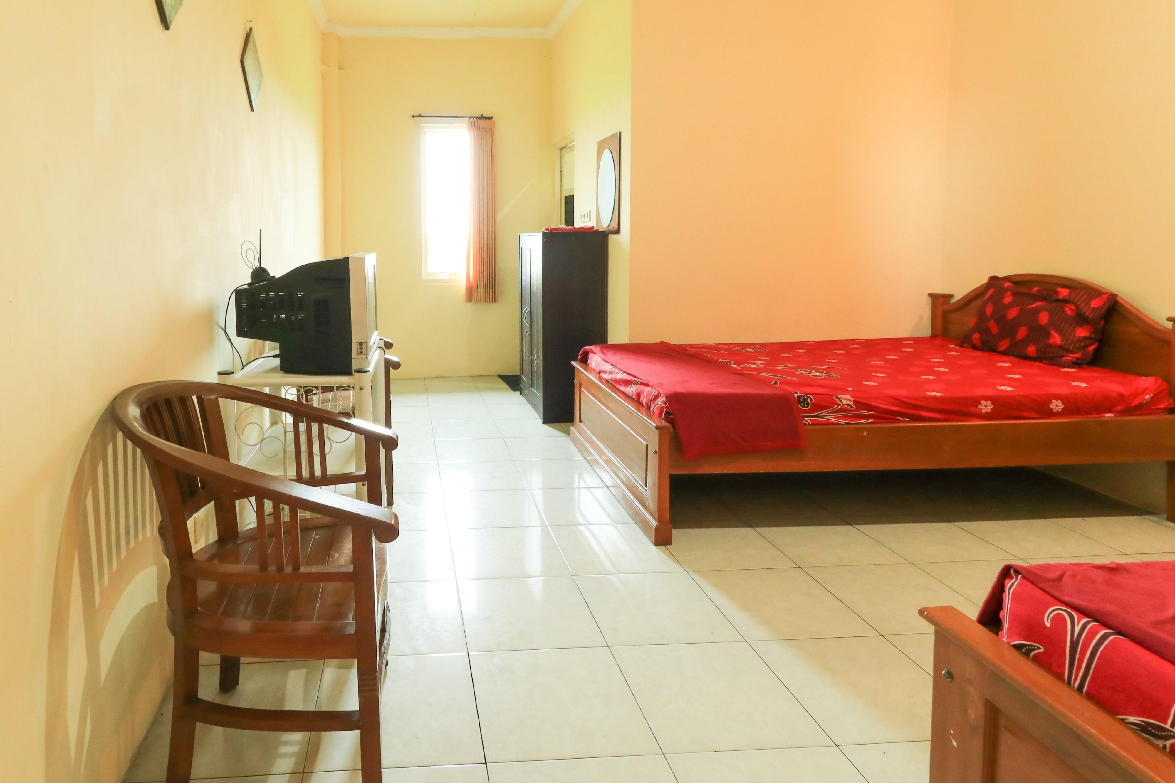 RedDoorz Syariah near T1 Juanda Airport 2 Hotel Brebek Luaran gambar