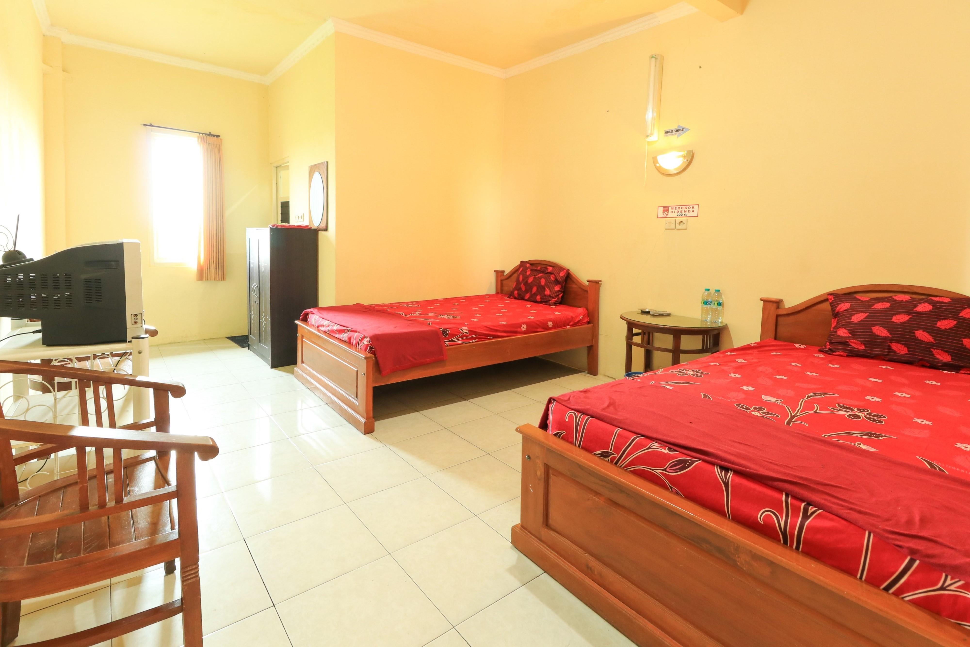 RedDoorz Syariah near T1 Juanda Airport 2 Hotel Brebek Luaran gambar
