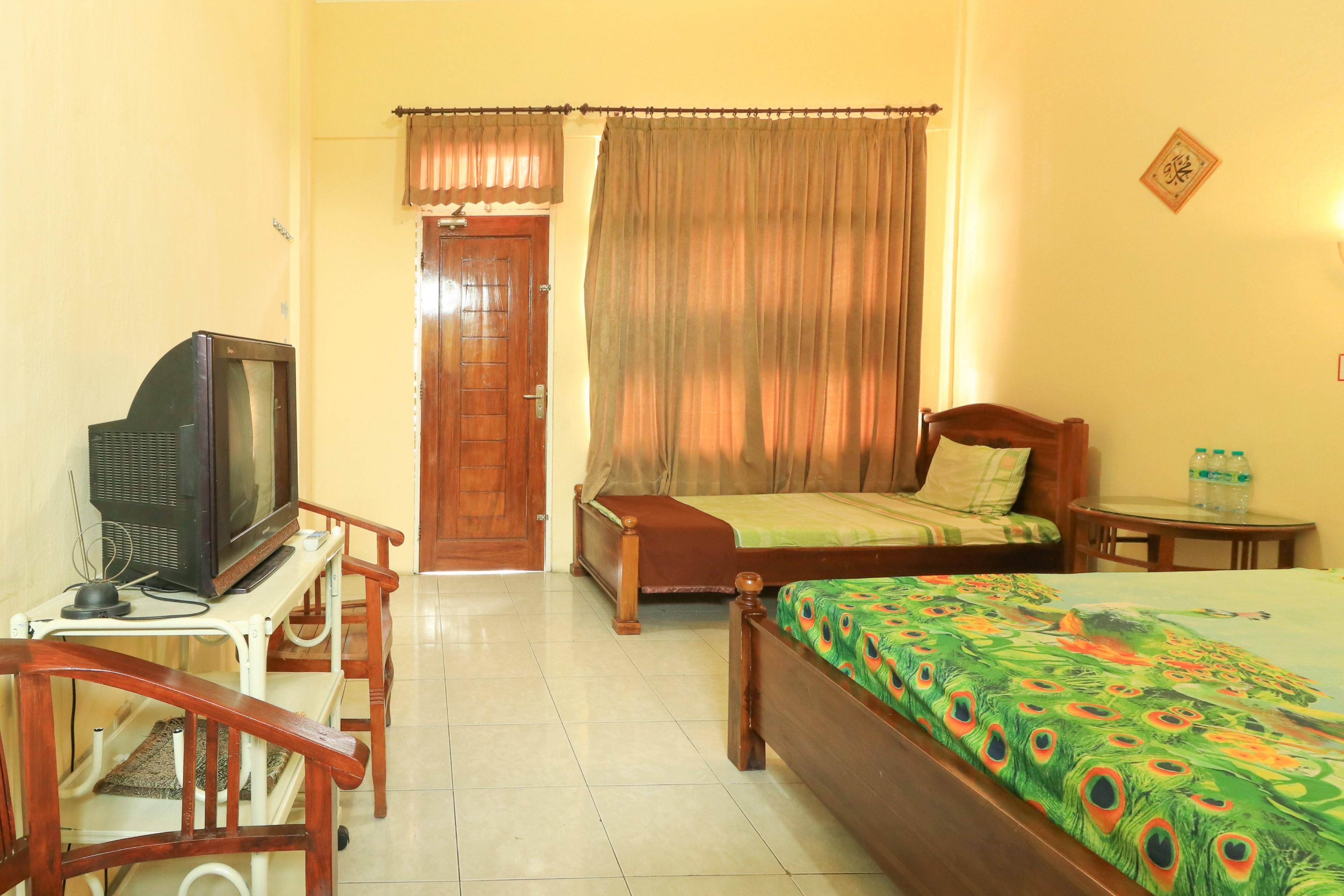 RedDoorz Syariah near T1 Juanda Airport 2 Hotel Brebek Luaran gambar