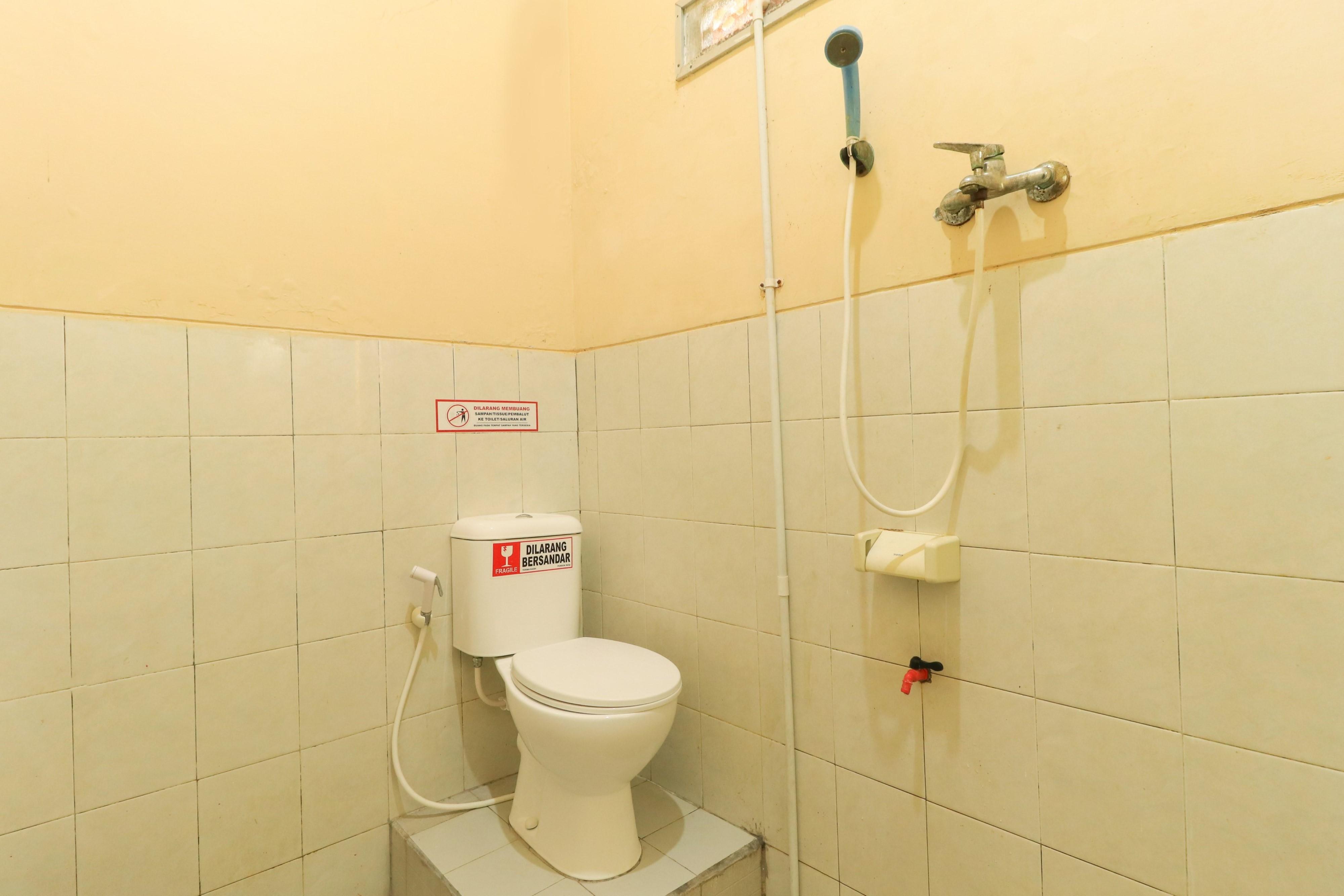 RedDoorz Syariah near T1 Juanda Airport 2 Hotel Brebek Luaran gambar