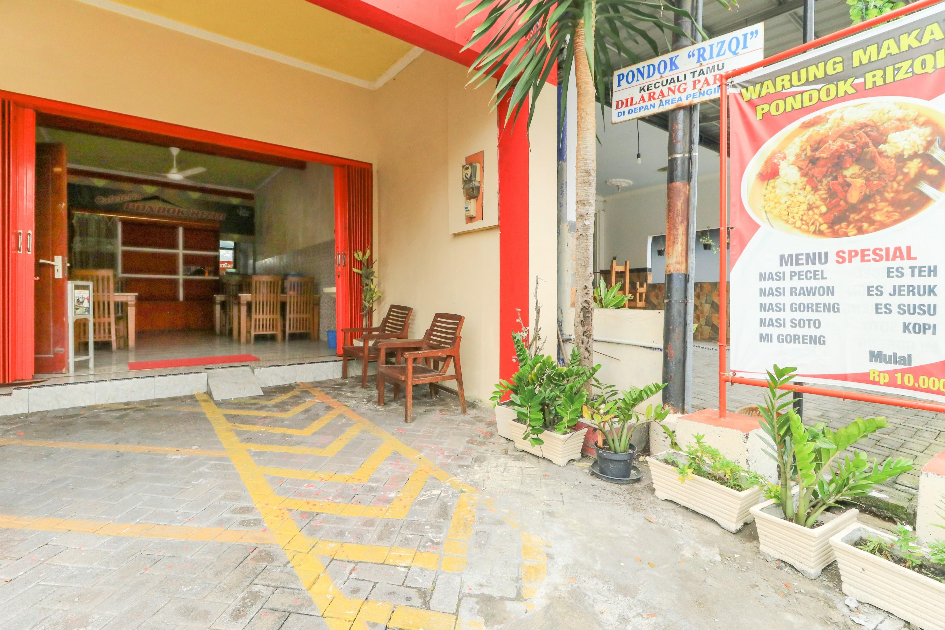 RedDoorz Syariah near T1 Juanda Airport 2 Hotel Brebek Luaran gambar